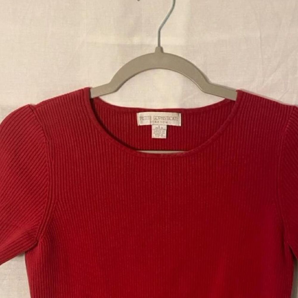 Petite-sophisticate Women's Red Crop-top